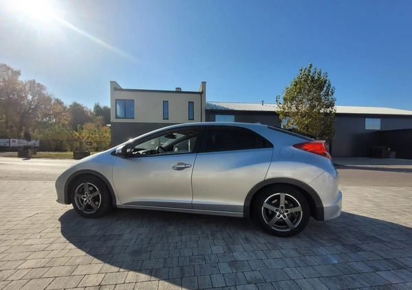 Honda Civic cena 49500 przebieg: 187000, rok produkcji 2013 z Nowy Wiśnicz małe 631